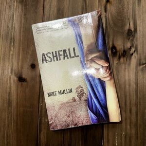 Ashfall Trilogy books by Mike Mullin